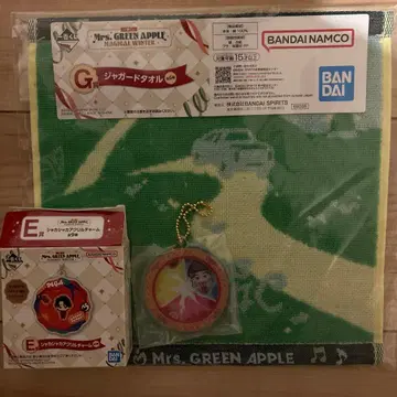 Mrs. GREEN APPLE 제일복권 아크릴 참 자카드 타월