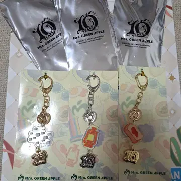 Mrs. GREEN APPLE 10주년 랜덤 참 키링 3개 세트