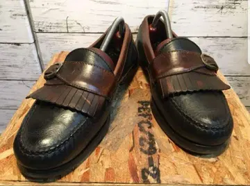 콜한 프린지 가죽 로퍼 블랙 브라운