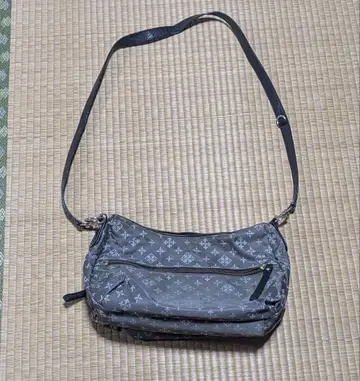 러셋 여성용 숄더백 중고