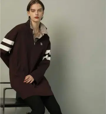 CADUNE 하프 집 니트 원피스 보르도