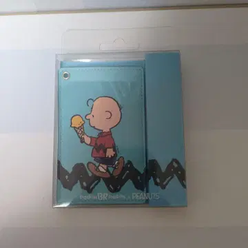 한국 배스킨라빈스 x Peanuts 카드 케이스 찰리 브라운