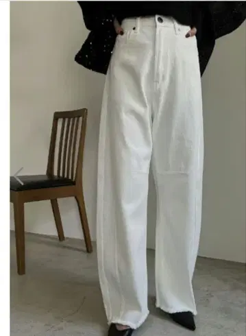 리디 Re:EDIT 밑단 프린지 배럴 레그 데님 팬츠 L 화이트