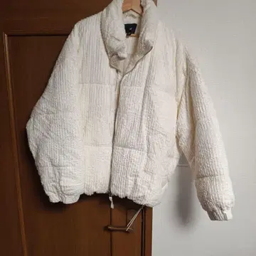 [ 한정 판매 ] H&M 에이치앤엠 다운 자켓