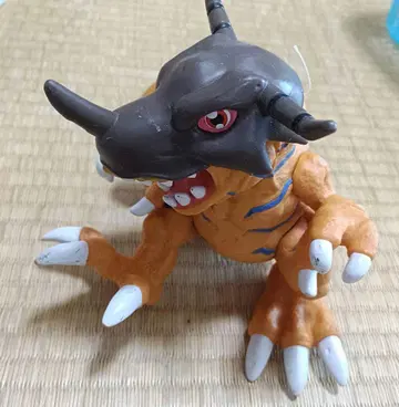 디지몬 다이나모션 그레이몬 피규어