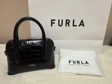FURLA 블랙 핸드백