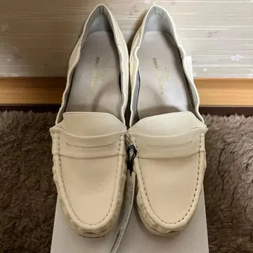 O'HOVE DE MUSEE C'EST MOI 슬립온 화이트 24cm