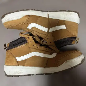 Vans 브라운 하이컷