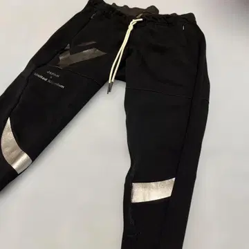 [ 완판템 ] LYFT 리프트 트레이닝 팬츠 L