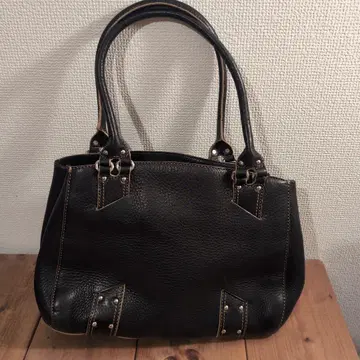 콜한 블랙 레더 스터드 토트백