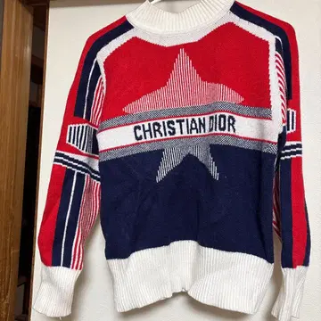 별 패턴 하이넥 스웨터