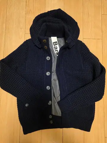 Bark 후드 부착 네이비 니트 가디건