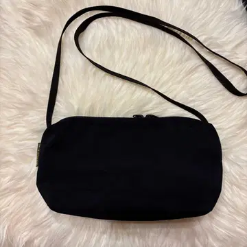 에르베샤 펠리에 스퀘어 숄더