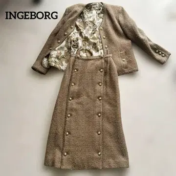 INGEBORG 베이지 셋업 S 꽃무늬