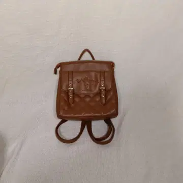 브라운 퀼팅 백팩