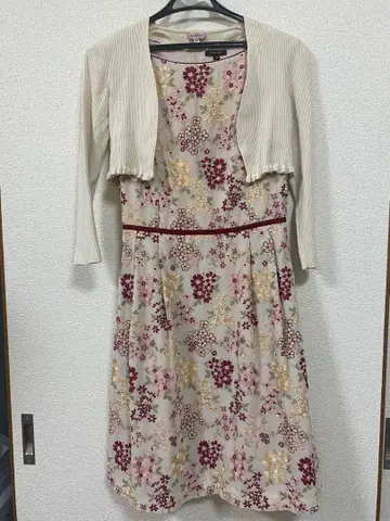 토카 사이즈 2 원피스 와 볼레로 XS 사이즈