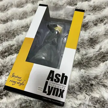 바나나 피쉬 아쉬 피규어