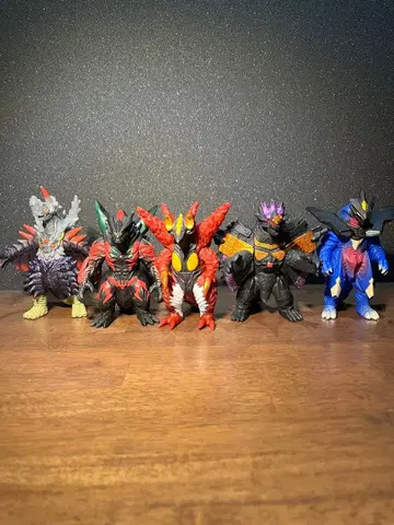 울트라 괴수 500 묶음 판매