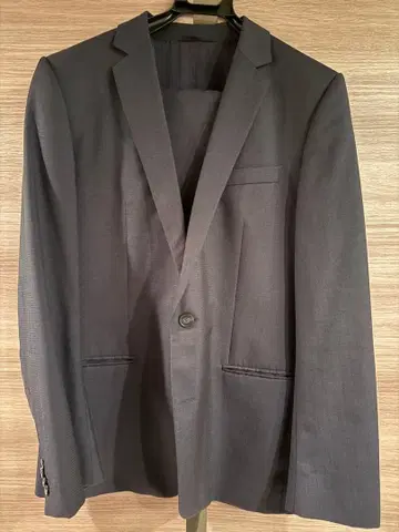 HUGO 비즈니스 정장