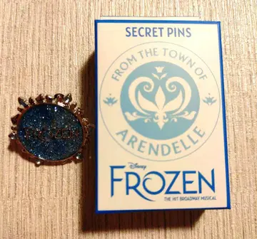 극단 사계 겨울왕국 시크릿 핀즈