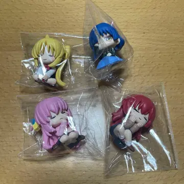 어깨 쿵 Fig. 봇치 더 록! 4체 세트