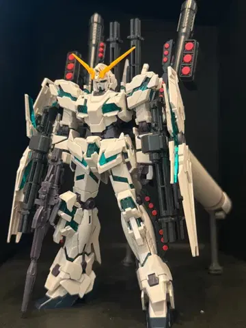 건담 프라모델 정크 건담 프라모델 HGUC 풀아머 유니콘 건담