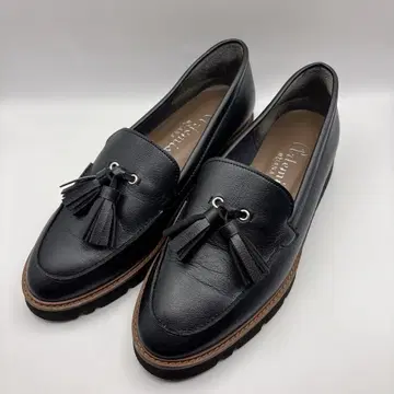 새상품급 artemis by DIANA 경량 통굽 태슬 로퍼 22.0