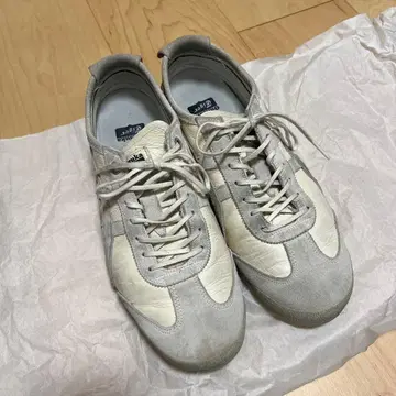 오니츠카타이거 스니커즈