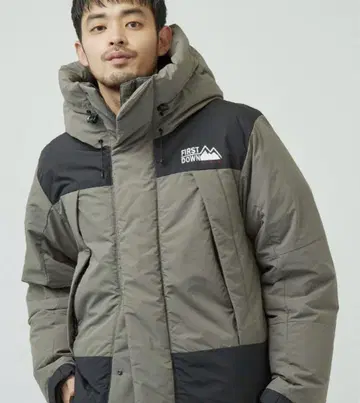 FIRSTDOWN 다운 자켓 L 사이즈 바르톨로