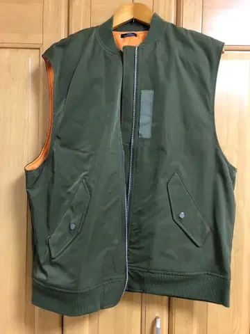 ITEMS URBAN RESEARCH 올리브 그린 베스트