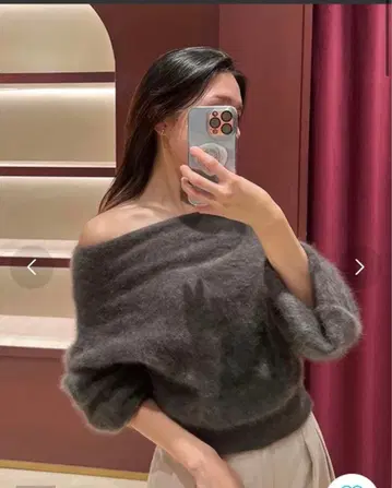 라쿤 오프숄더 니트 풀오버 anuan 나카무라 아사미 니트