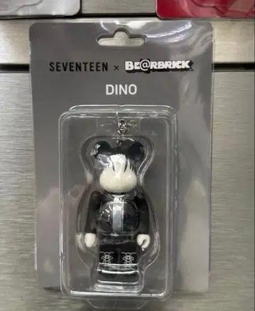 SEVENTEEN 베어브릭 100% DINO 디노 세븐틴 즉시 발송
