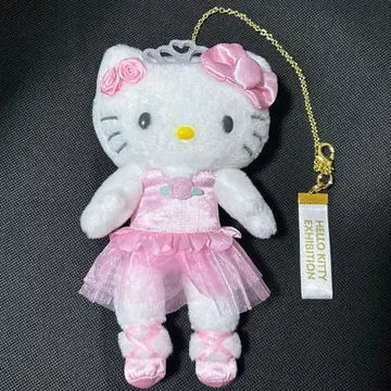 헬로키티 전시회 헬로키티 50주년 키링 마스코트 발레