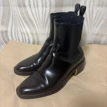 ZARA 블랙 가죽 사이드 고어 부츠 EUR 37