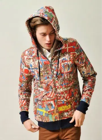 [ 새상품/미개봉/레어 ] S 사이즈 그라니프 월리를 찾아서 후드티