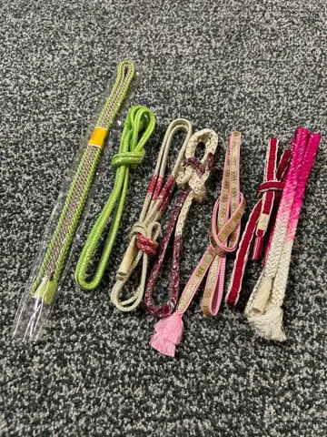 핑크, 크림슨 컬러, 화이트 계열 오비, 그린 계열 오비