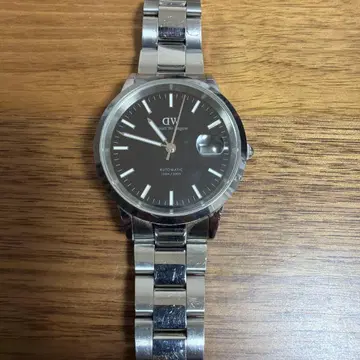 다니엘 웰링턴 자동 와인딩 블랙 다이얼 스테인리스 밴딩