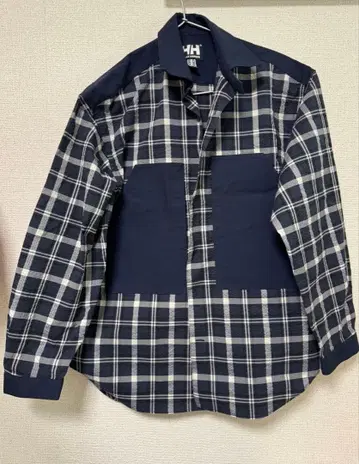 헬리 한센 네이비 체크 셔츠 HE42110
