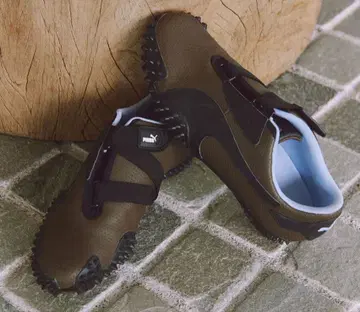 푸마 스니커즈 여성용 모스트로 퍼프 다크 브라운 24cm