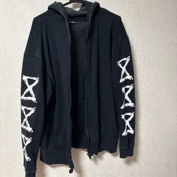 ONE OK ROCK 2018 투어 후드티