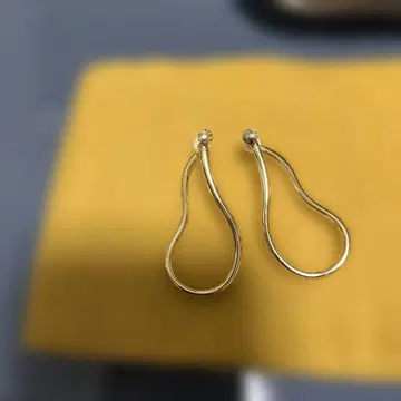 노제스 골드 드롭형 나사식 귀찌