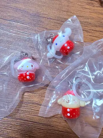 [ 메지루시 액세서리 ] 산리오 캐릭터즈 딸기