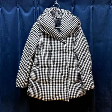 [ 컨디션 최상 ] 미라 오웬 후드 부착 다운 자켓