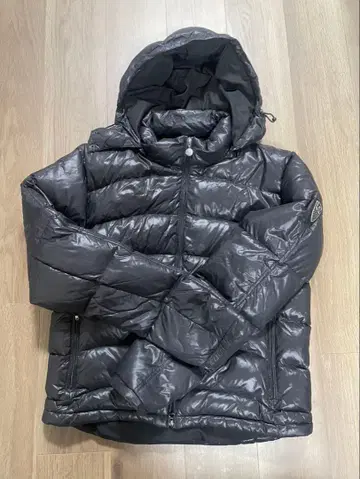 엠포리오 아르마니 EA7 다운 자켓