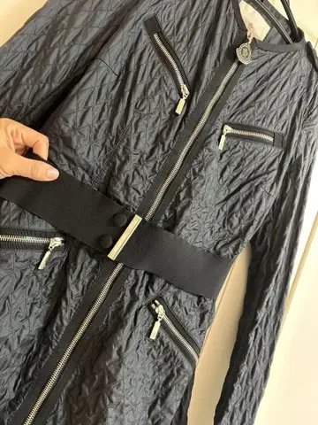 MONCLER 블랙 퀼팅 자켓