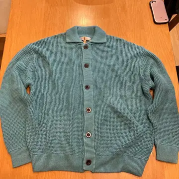 SENCE OF PLACE 버튼 가디건