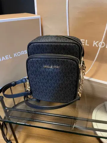 MICHAEL KORS 블랙 숄더백 블랙 금 미사용