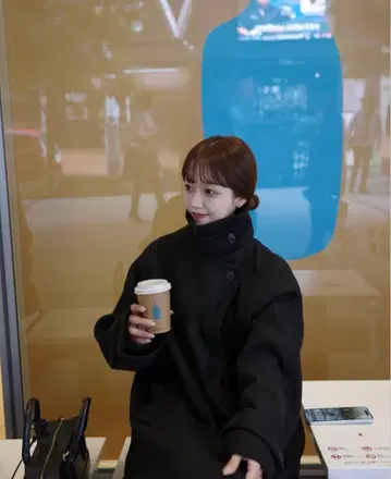 mayu 스탠드 카라 코쿤 슬리브 롱 코트 블랙! 완판템