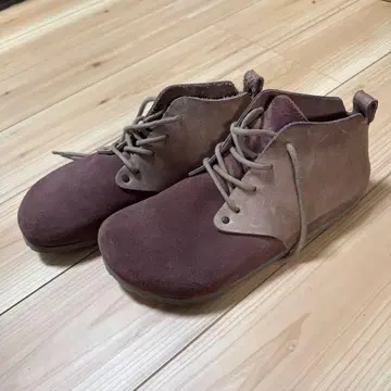 BIRKENSTOCK 브라운 스웨이드 부츠