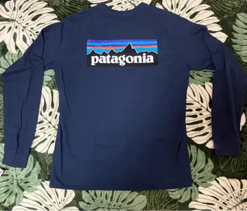 patagonia 네이비 롱 슬리브 T셔츠 S 사이즈